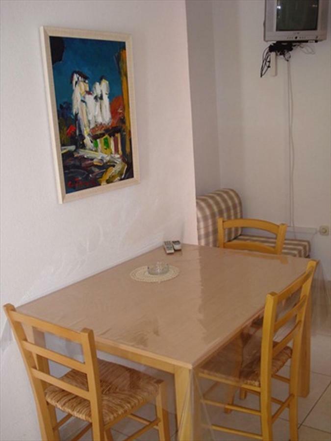 Apartamento Tutini Dvori Primošten Exterior foto