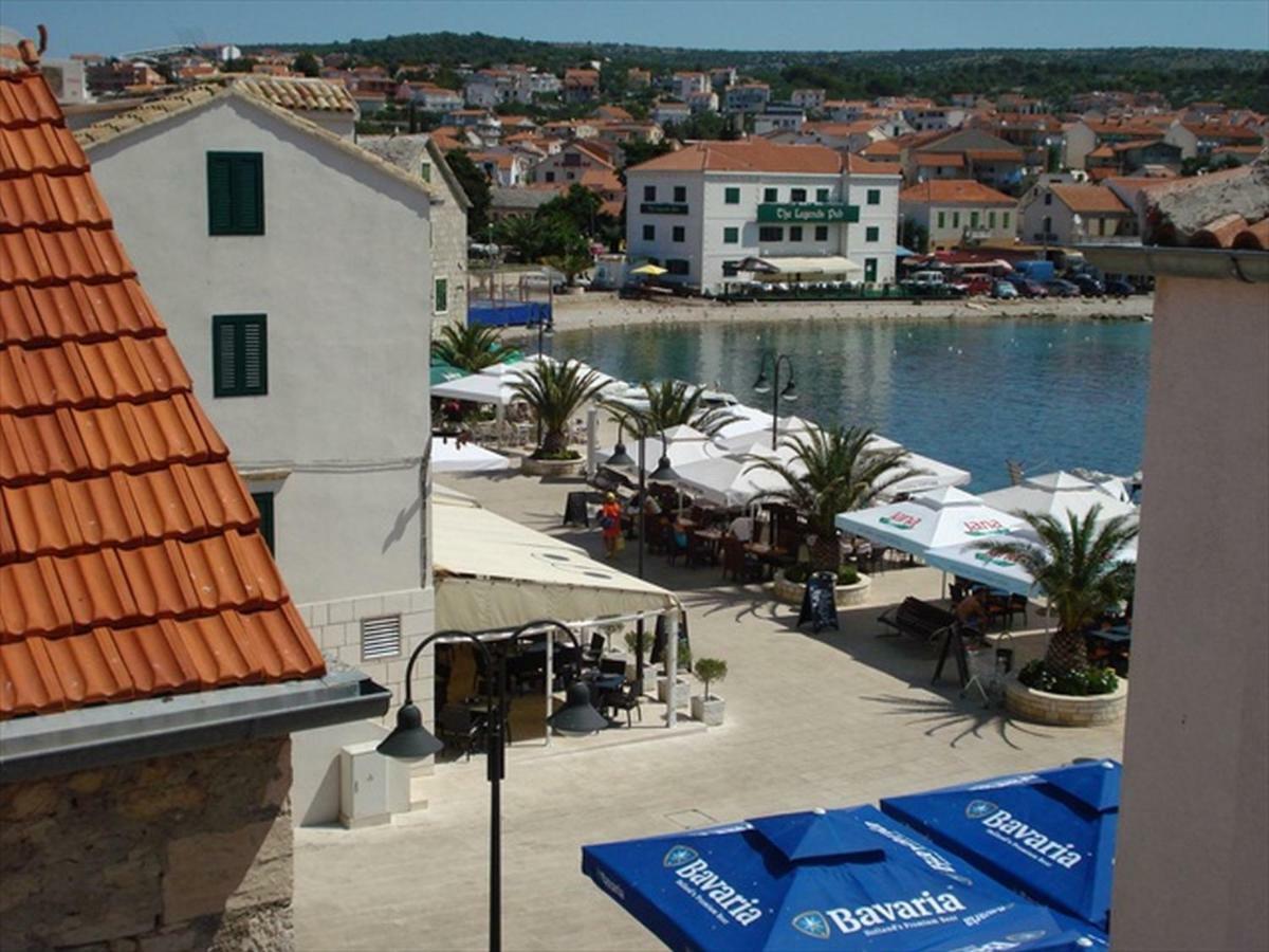Apartamento Tutini Dvori Primošten Exterior foto