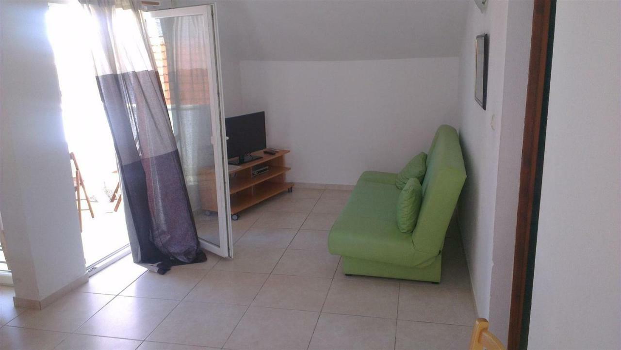 Apartamento Tutini Dvori Primošten Exterior foto